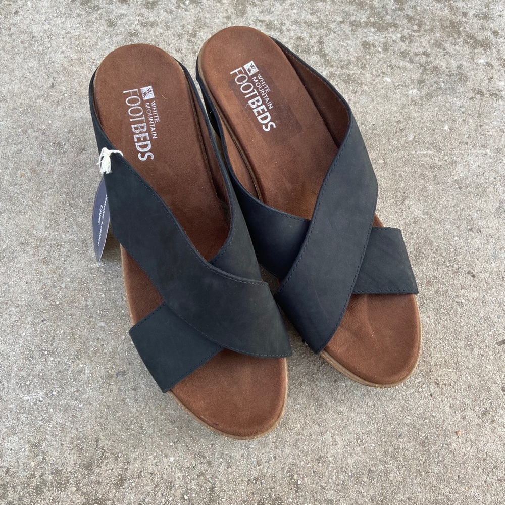 NWT, White Mountain Footbeds cuttler wedges